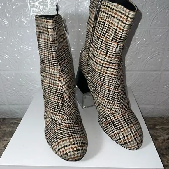 NWT Monki Houndstooth Boots - Picture 5 of 8